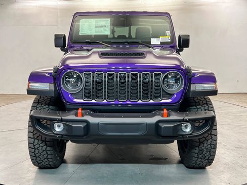 New 2026 Jeep Gladiator Mojave AWD/4WD image 8