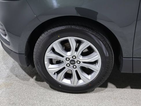 Used 2024 Ford Edge Titanium w/ Equipment Group 301A AWD/4WD image 7