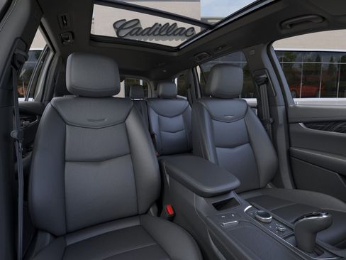 New 2025 Cadillac XT6 Premium Luxury image 16