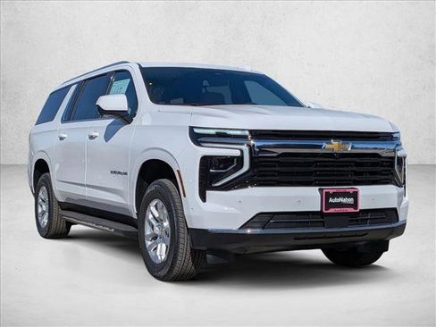 New 2026 Chevrolet Suburban LS w/ Max Trailering Package image 3