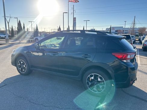 Used 2019 Subaru Crosstrek 2.0i w/ Eyesight System image 6