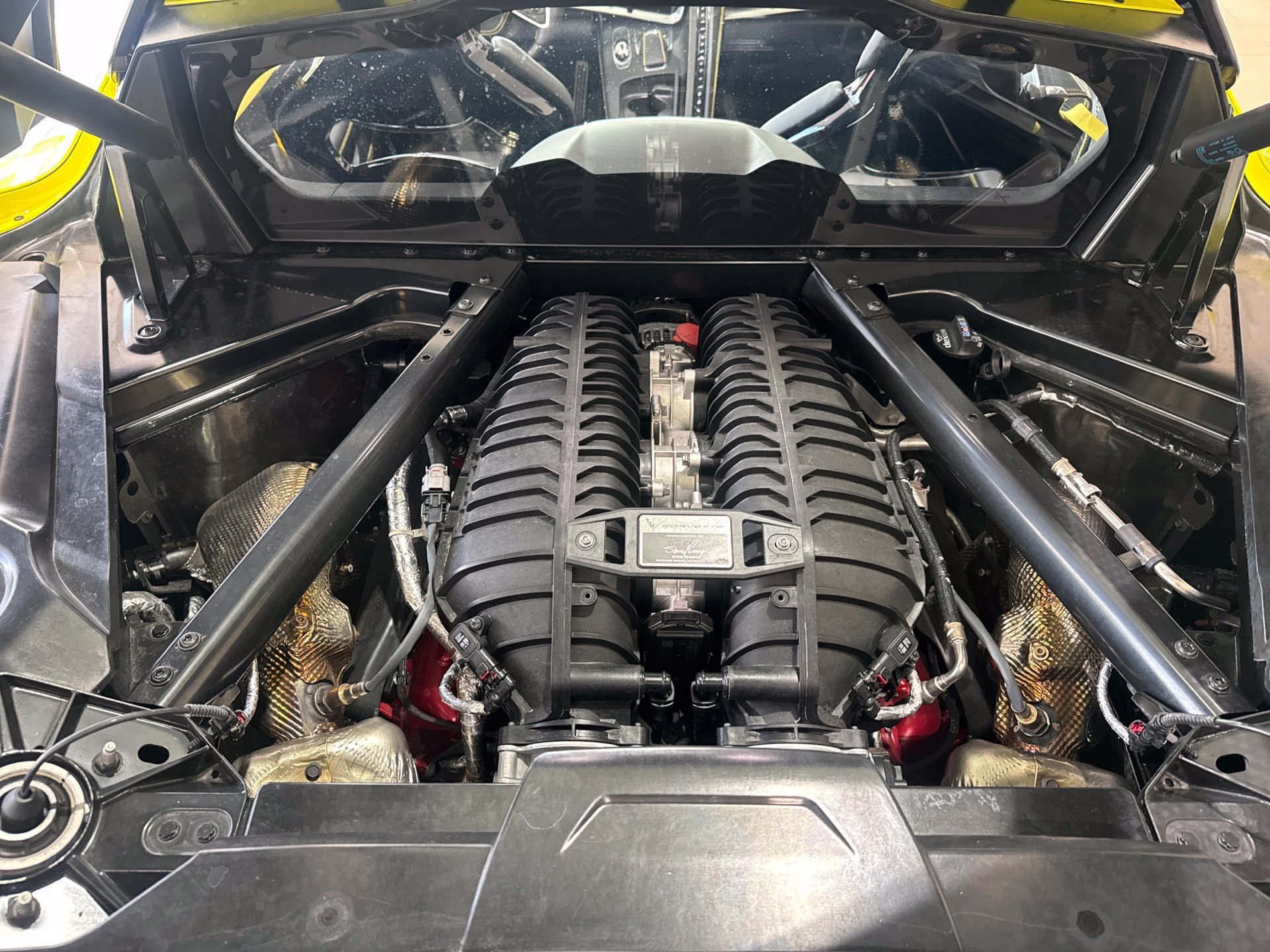 Used 2024 Chevrolet Corvette Z06 RWD image 16