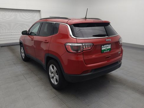 Used 2019 Jeep Compass Latitude w/ Popular Equipment Group FWD image 5