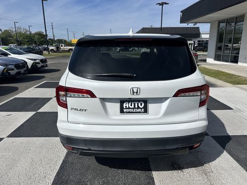 Used 2020 Honda Pilot LX image 4