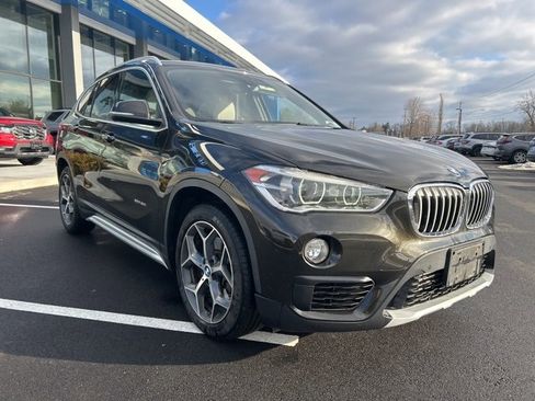 Used 2016 BMW X1 xDrive28i image 3
