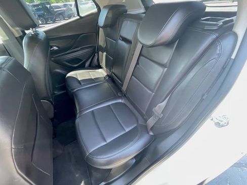 Used 2018 Buick Encore Essence FWD image 22