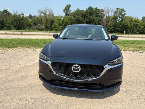 Used 2018 MAZDA MAZDA6 Touring FWD image 2