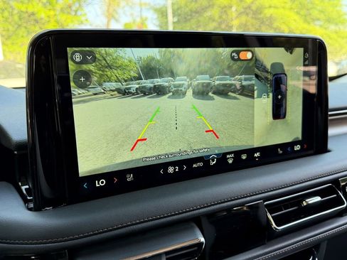 New 2026 Lincoln Aviator Reserve AWD/4WD image 19