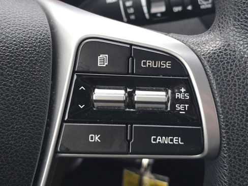 Used 2019 Kia Sorento L image 29