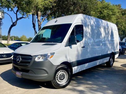 New 2025 Mercedes-Benz Sprinter 2500