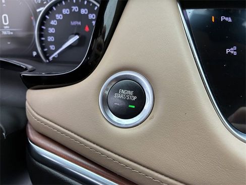 Used 2019 Cadillac XT5 Platinum image 30