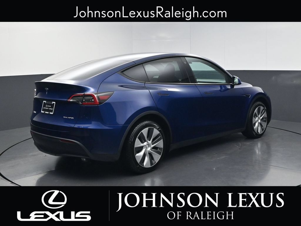 Used 2023 Tesla Model Y Long Range AWD/4WD image 9