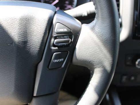 Used 2024 Nissan Frontier SL AWD/4WD image 20