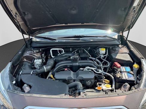 Used 2019 Subaru Outback 2.5i Premium w/ Popular Package #2 AWD/4WD image 36