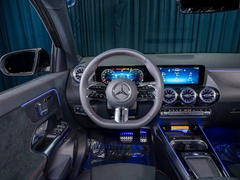 New 2026 Mercedes-Benz GLA 250 4MATIC image 14