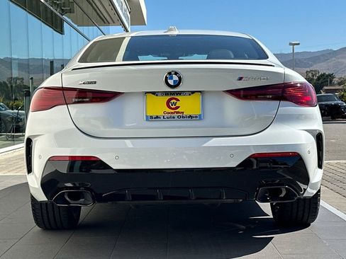 New 2026 BMW 440i xDrive Coupe w/ Parking Assistance Package image 4