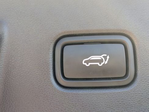 Used 2023 Hyundai Tucson SEL w/ Convenience Package AWD/4WD image 16