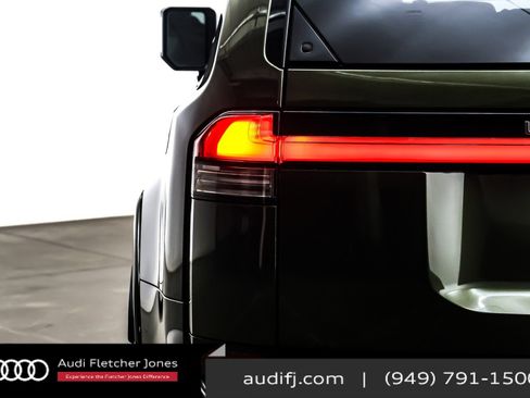 Used 2025 Lexus GX 550 image 15