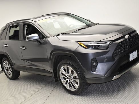 Used 2022 Toyota RAV4 Limited AWD/4WD image 3