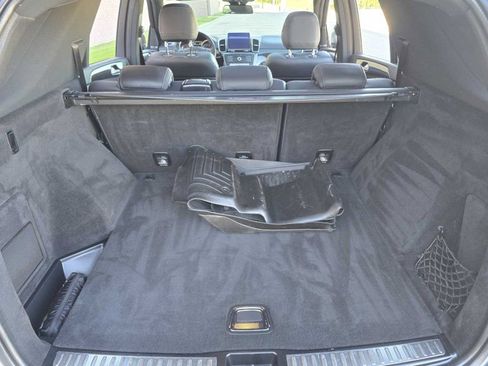 Used 2018 Mercedes-Benz GLE 350 4MATIC image 12