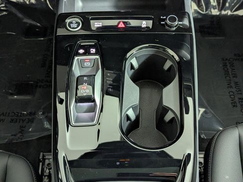 New 2025 Audi A6 e-tron Ultra image 17