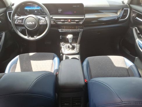 Used 2024 Kia Seltos S AWD/4WD image 7