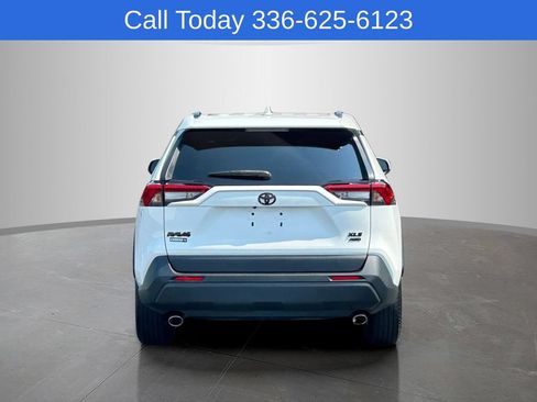 Used 2023 Toyota RAV4 LE FWD image 4