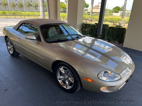 Used 1999 Jaguar XK8 Convertible RWD image 58