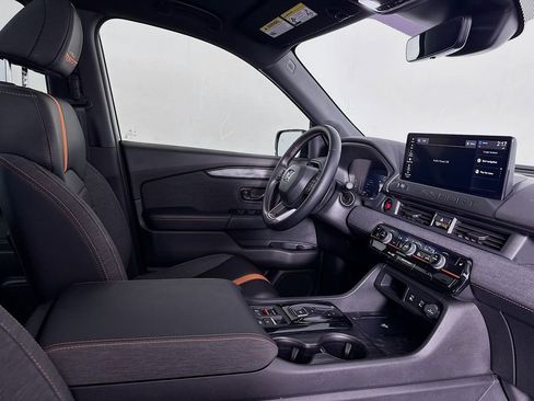 Used 2026 Honda Passport TrailSport image 32