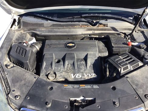 Used 2012 Chevrolet Equinox LT image 11