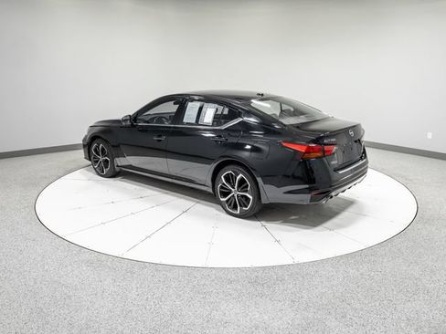 Used 2023 Nissan Altima 2.5 SR AWD/4WD image 32
