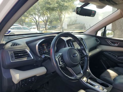 Used 2019 Subaru Ascent Limited AWD/4WD image 2