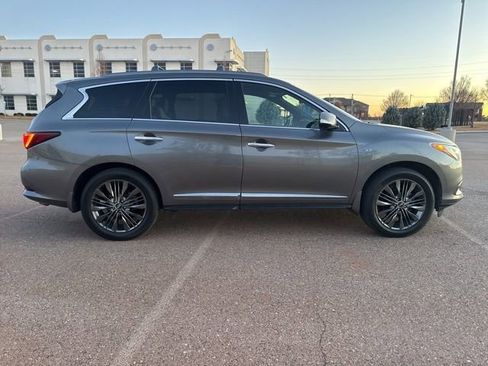 Used 2019 INFINITI QX60 Luxe w/ Limited Package image 6