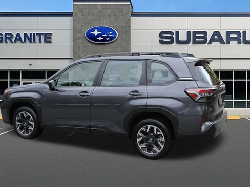 Used 2025 Subaru Forester image 8