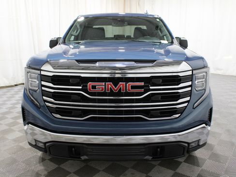 Used 2024 GMC Sierra 1500 SLT image 37