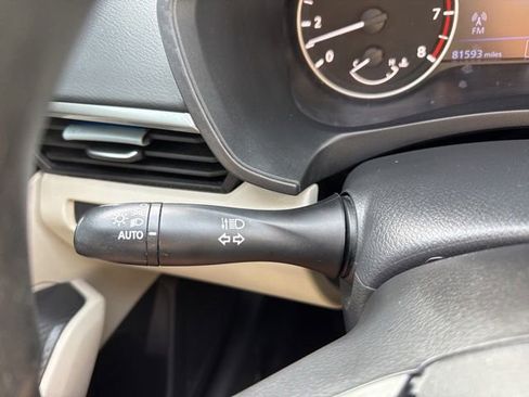 Used 2020 Nissan Altima 2.5 S FWD image 25
