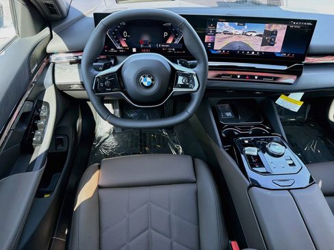 New 2027 BMW 530i w/ Premium Package RWD image 17