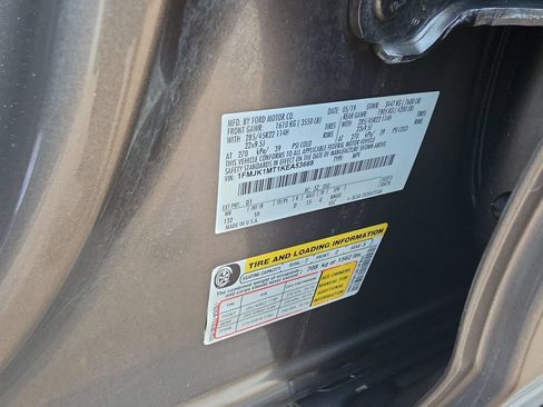 Used 2019 Ford Expedition Max Platinum AWD/4WD image 31
