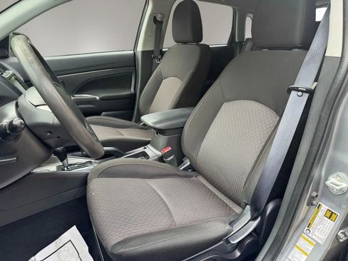 Used 2019 Mitsubishi Outlander Sport ES image 13