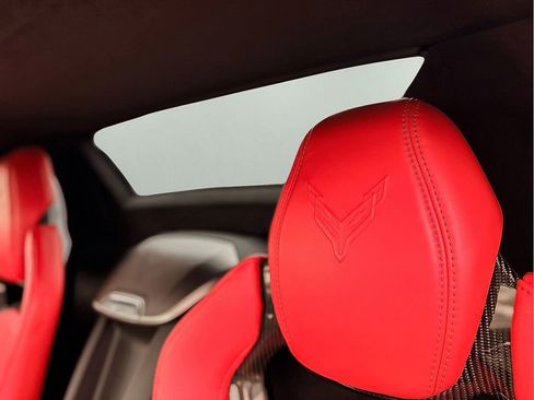 Used 2023 Chevrolet Corvette Stingray Premium Conv w/ Z51 Performance Package image 21