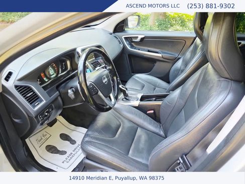 Used 2014 Volvo XC60 T6 AWD/4WD image 9