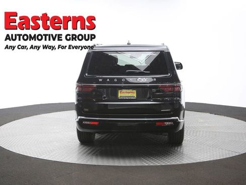 Used 2024 Jeep Wagoneer Series II AWD/4WD image 40