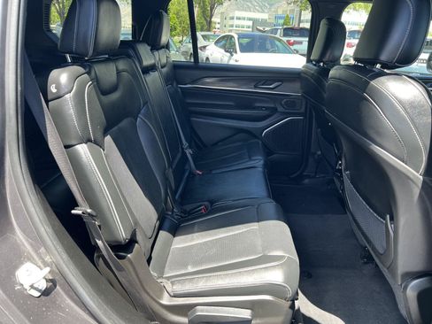 Used 2023 Jeep Grand Cherokee L Overland AWD/4WD image 26