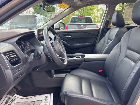 Used 2023 Nissan Rogue SL w/ SL Premium Package AWD/4WD image 19