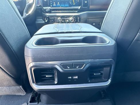 Used 2023 Chevrolet Silverado 1500 High Country w/ Technology Package AWD/4WD image 24