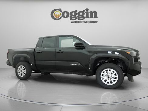 New 2026 Toyota Tacoma SR5 AWD/4WD image 26