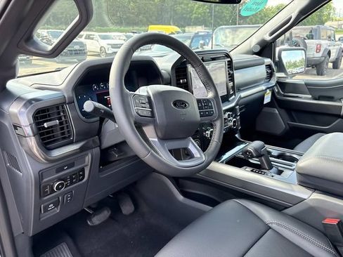 New 2026 Ford F150 Lariat w/ Equipment Group 501A Mid AWD/4WD image 25