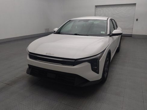Used 2025 Kia K4 FWD image 15