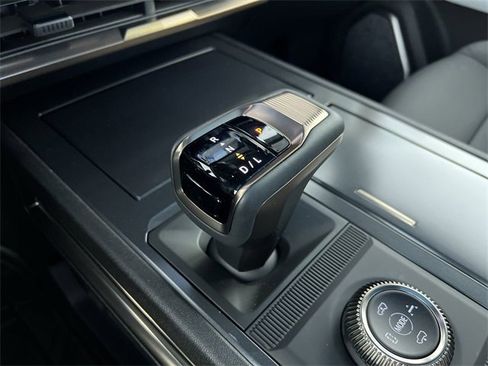 Used 2024 GMC Hummer EV 2X w/ Extreme Off-Road Package image 16