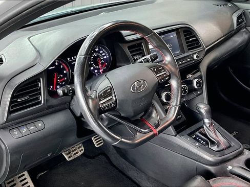 Used 2019 Hyundai Elantra Sport w/ Cargo Package FWD image 16